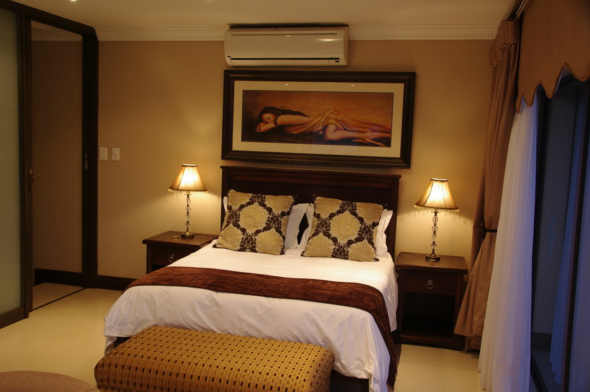 Chateau La Mer Exclusive Guesthouse & Spa Hartbeespoort Buitenkant foto